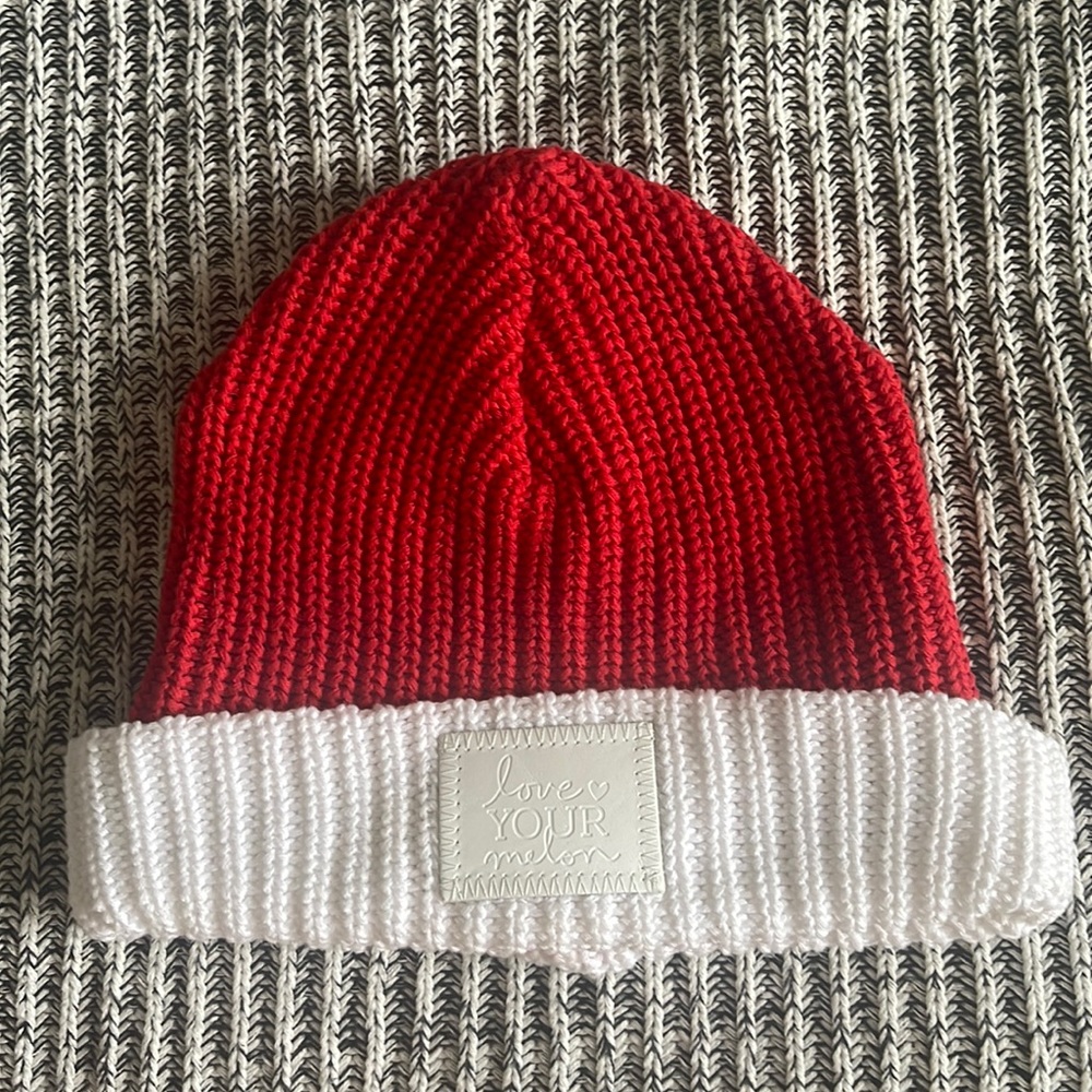 Love your melon LIKE NEW red and white winter Santa hat 🎄